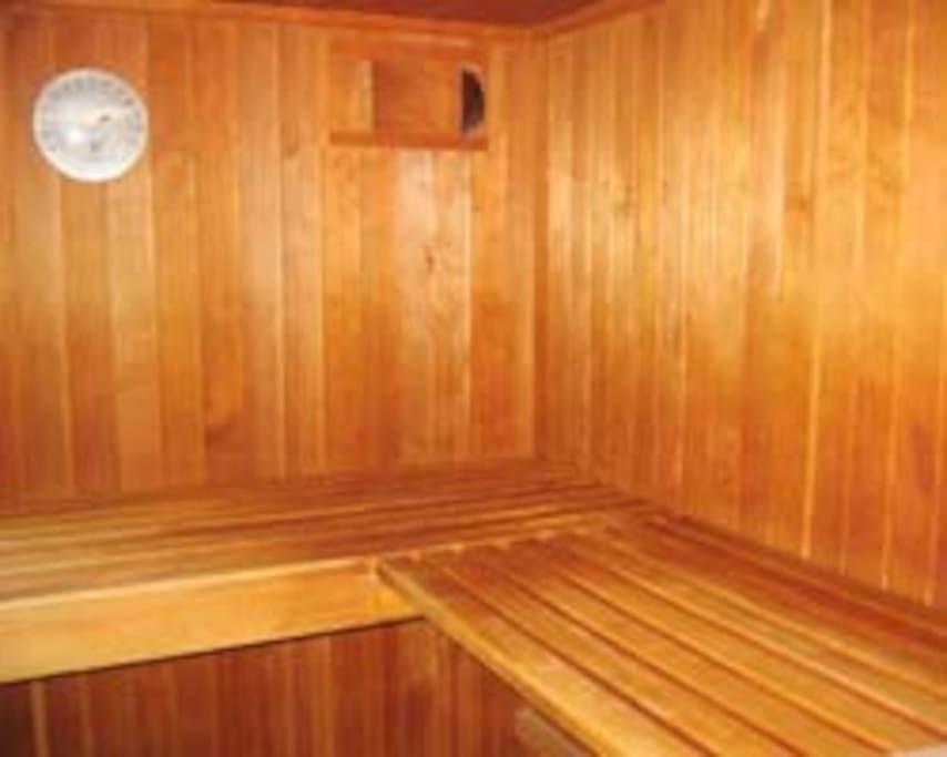 Ferienwohnung Filli Mit Sauna Und Pool Im Haus Prien am Chiemsee Bagian luar foto